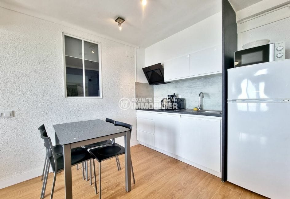 achat appartement empuriabrava, 3 pièces 49 m² vue mer, cuisine ouverte
