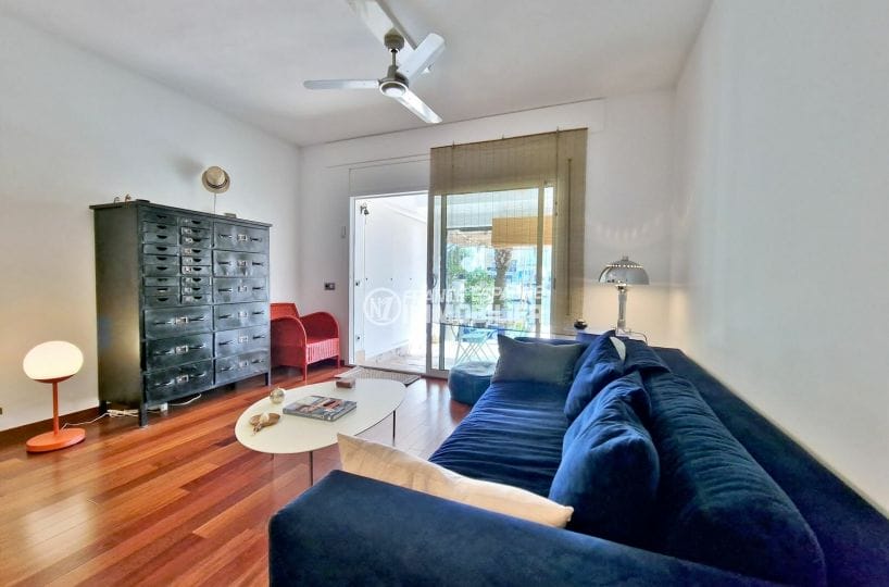 achat appartement empuriabrava, 3 pièces 68 m² avec amarre, salon accès terrasse