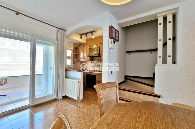 maison a vendre empuriabrava avec amarre, 4 pièces 158m² avec amarre, cuisine en bois