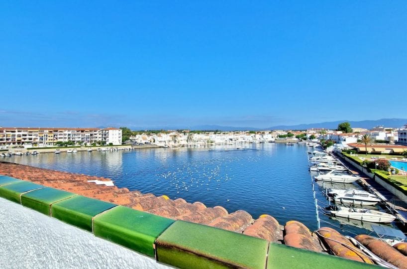 empuriabrava appartement a vendre, 3 pièces 62 m² vue sur lac, belle vue lac