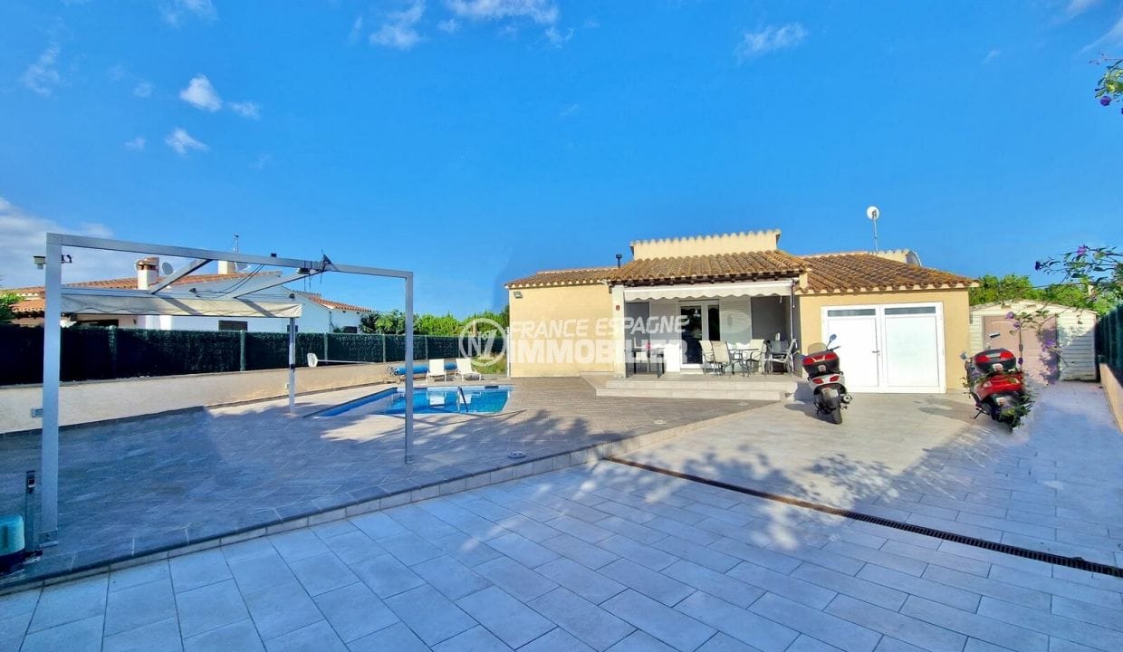 house for sale spain, 4 rooms 110 m² with swimming pool, residential area