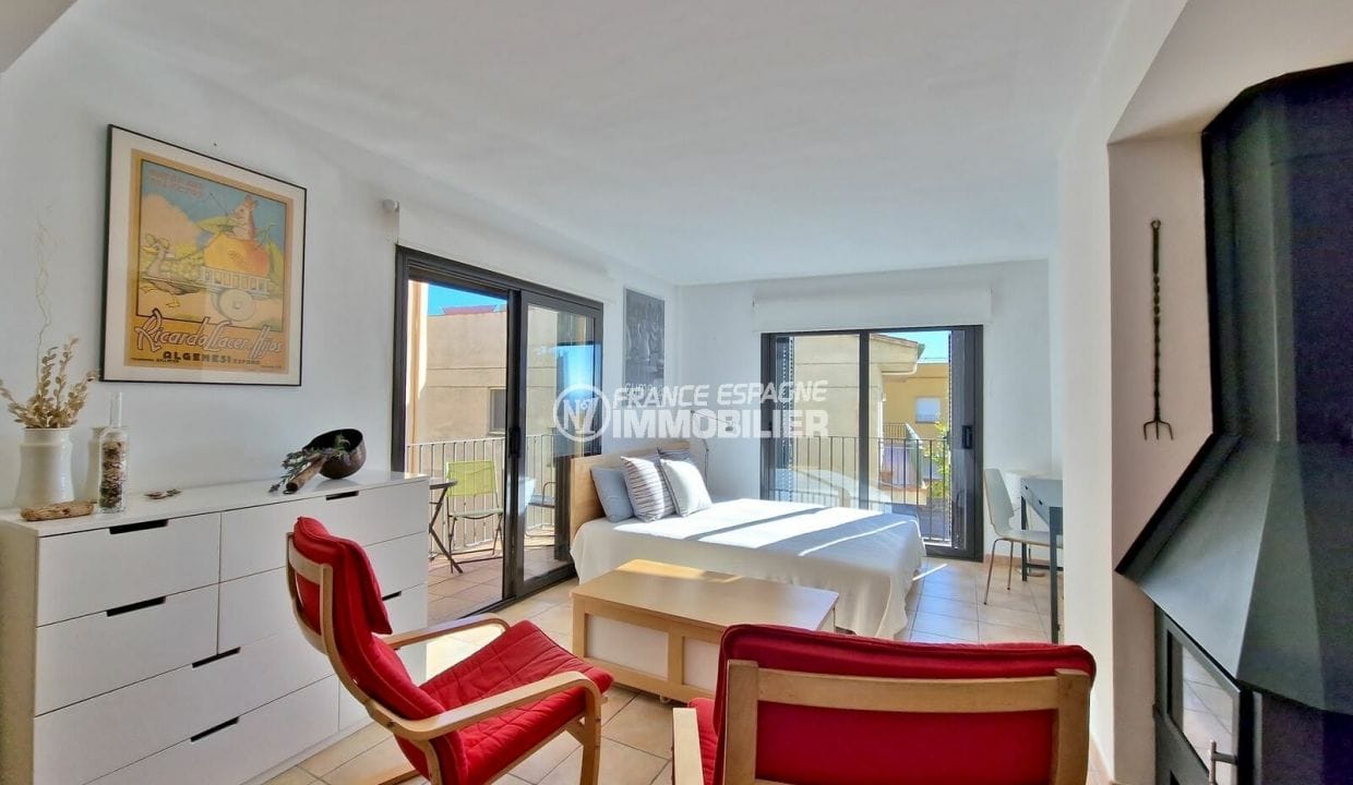 sale apartment rosas, 3 rooms 82 m² avec parking, salon/séjour