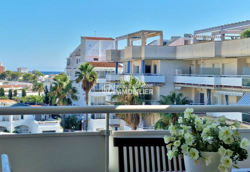 appartement à vendre à rosas espagne, 3 pièces 62 m² avec parking, aperçu mer depuis terrasse