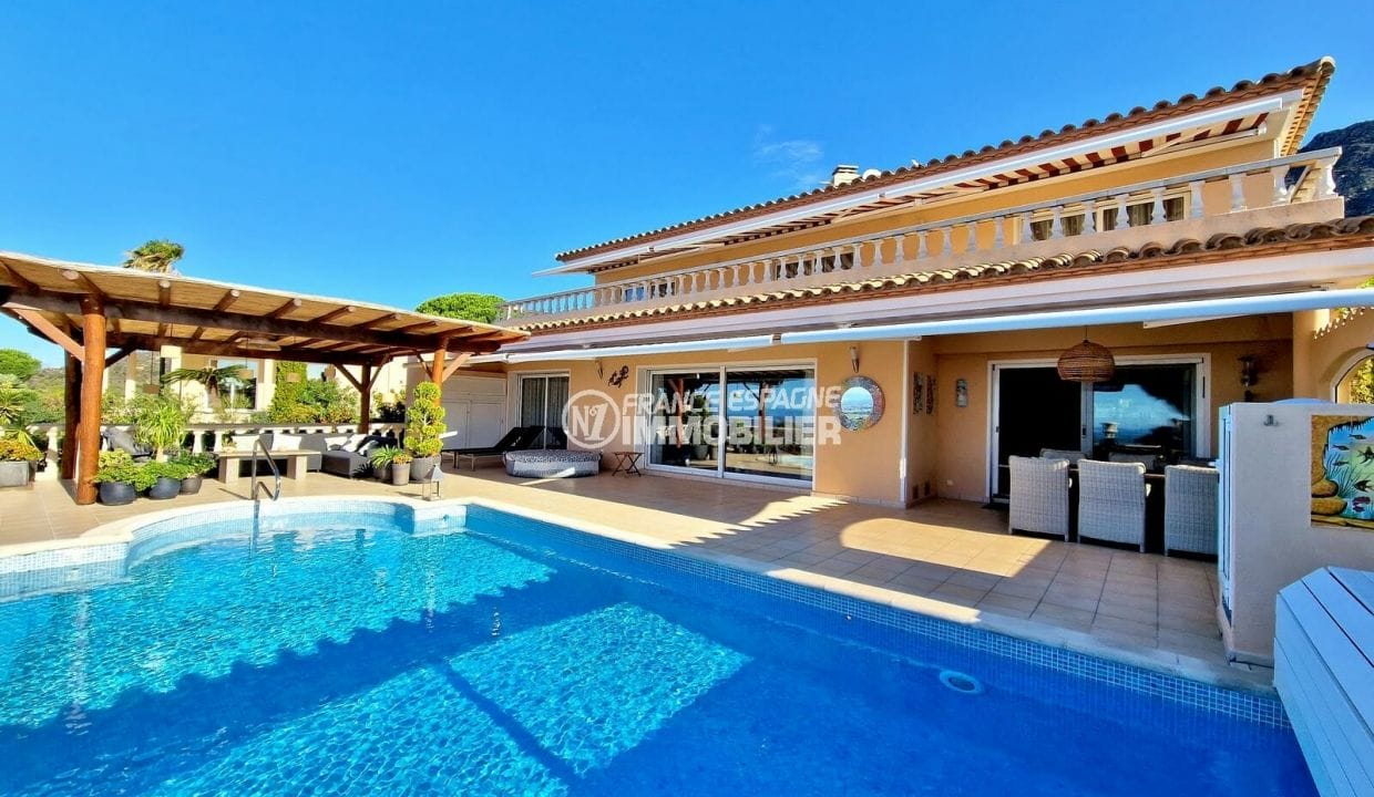 buy roses spain: villa 7 rooms 250 m² panoramic view, villa with swimming pool