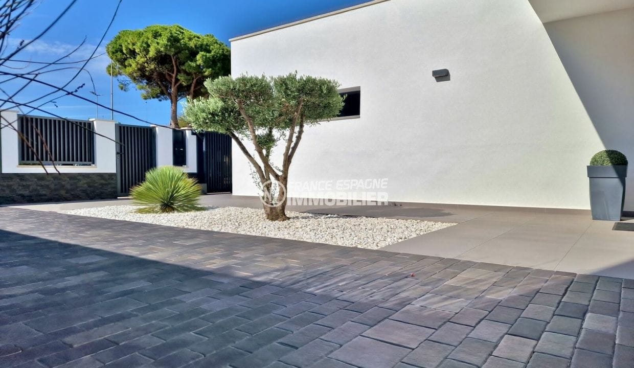 Immobiliària en venda a Rosas España: vila 5 Rooms 265 m² amb amarratge, bonica entrada
