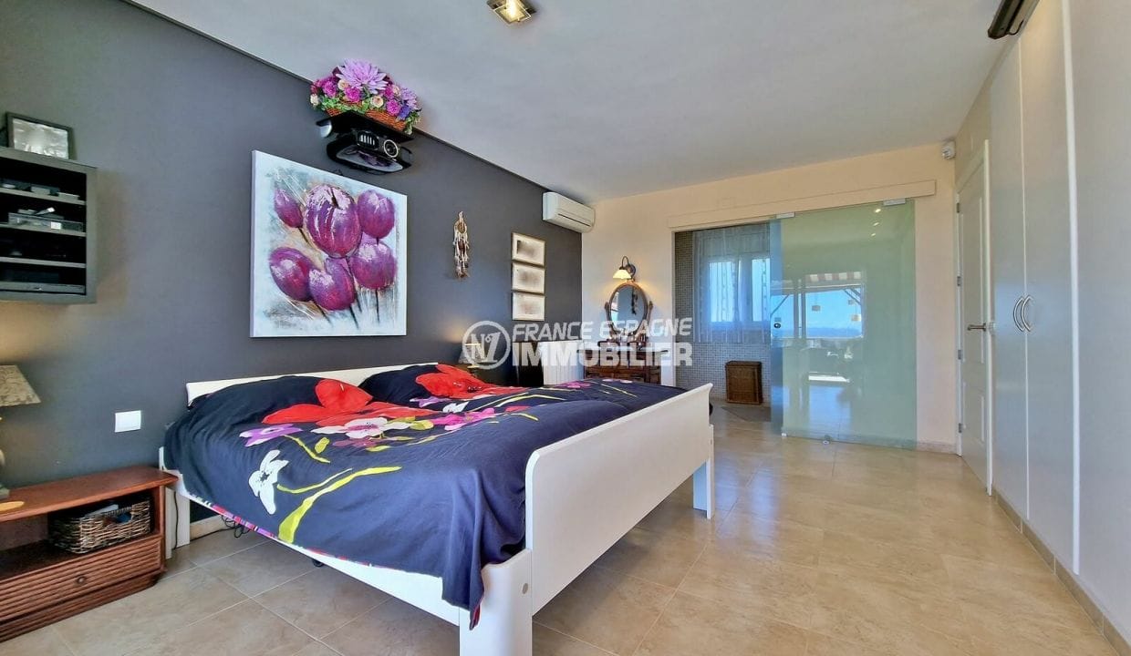 vente villa rosas, 7 pièces 250 m² vue panoramique, 1ère chambre avec salle de bain