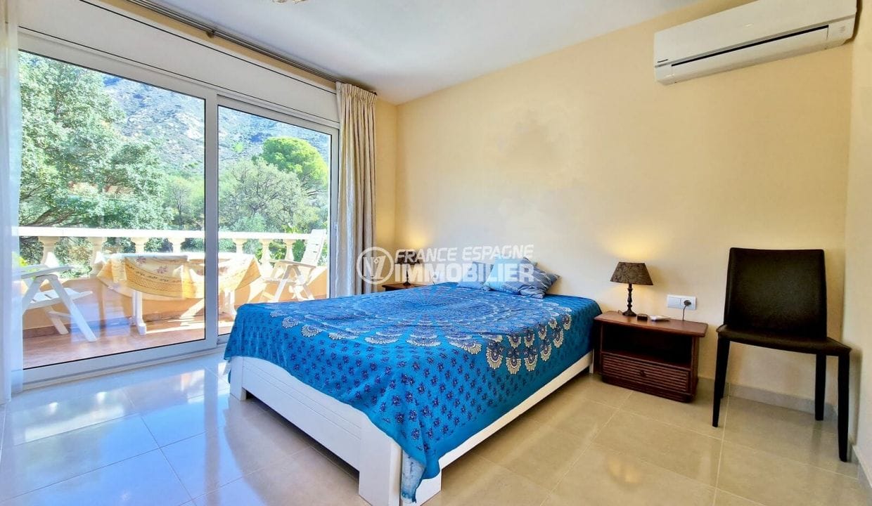 Comprar a Roses: Villa 7 habitacions 250 m² vista panoràmica, 3rd dormitori amb aire condicionat