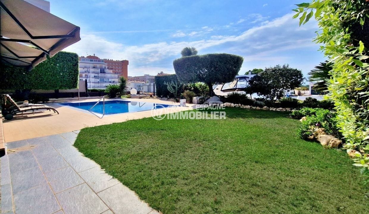 buy house rosas, 6 rooms 523 m² canal view, large garden