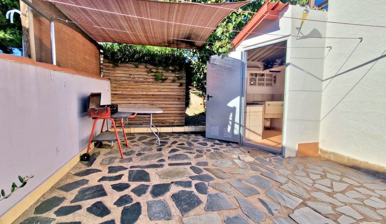 vente immobilière rosas: villa 4 pièces 80 m² de plain-pied, cuisine d'été