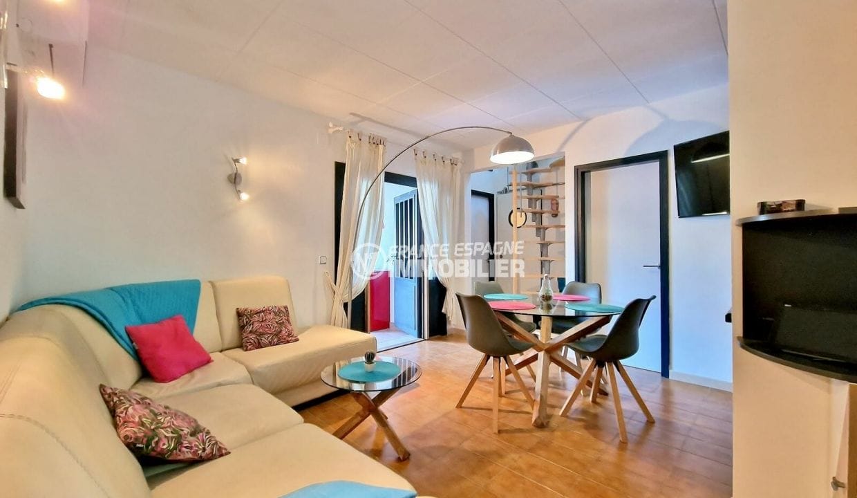 vente maison rosas espagne, 4 pièces 95 m² avec jardin et terrasse, salon/séjour