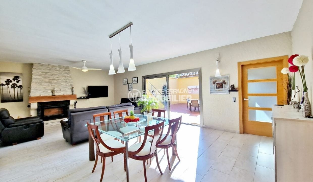 france spain real estate: villa 6 rooms 170 m² ground floor, living room