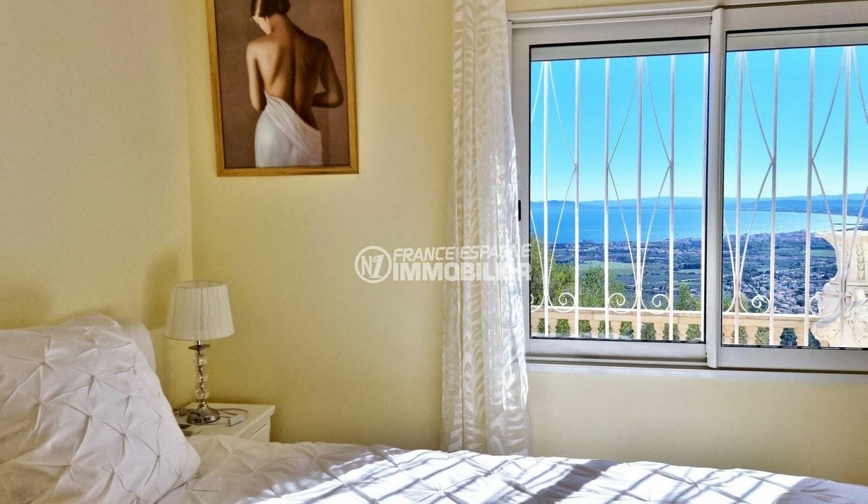 house for sale rosas spain, 5 rooms 161 m² panoramic view, 1st bedroom sea view