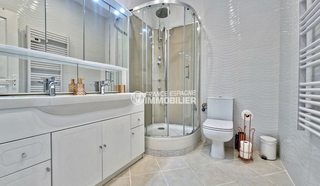 Casa en venda Spain Rosas, 5 habitacions 161 m² Vista panoràmica, 2n bany amb dutxa