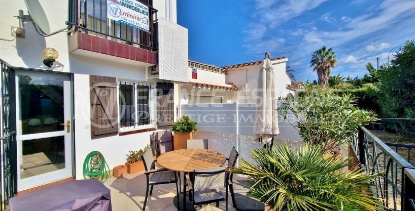 villa rénovée empuriabrava 3 pièces 62 m², plage 600m