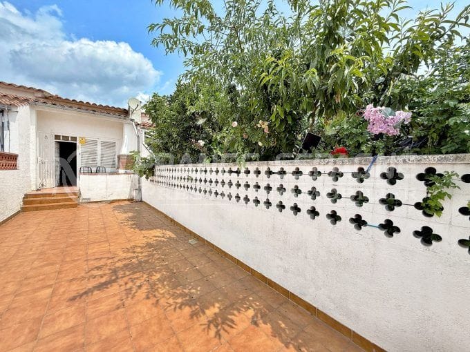 casa barata empuriabrava 3 habitaciones 53 m², oportunidad
