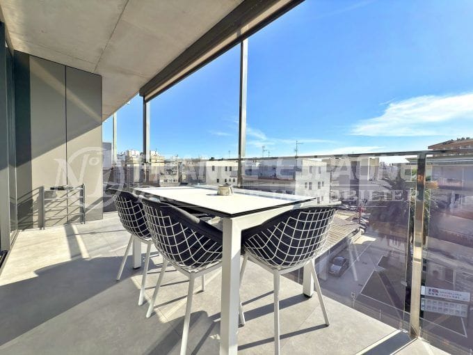 appartement standing roses 3 pièces 81 m², terrasse vue dégagée