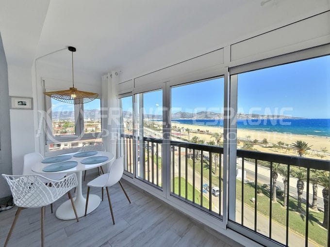 studio vue imprenable empuriabrava 1 pièce 40 m², terrasse vue mer